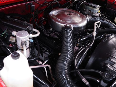 Used 1987 GMC Sierra 1500 image 27