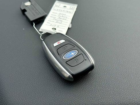 Used 2020 Subaru Ascent Touring image 31