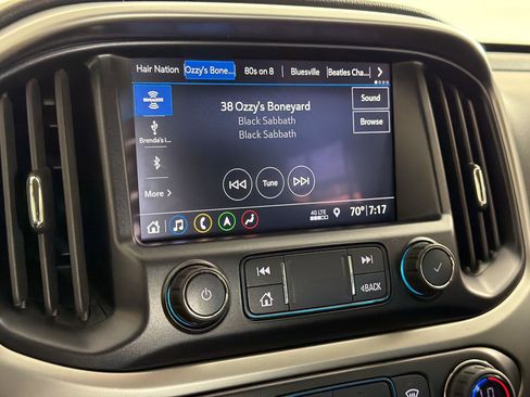Used 2022 Chevrolet Colorado ZR2 AWD/4WD image 21