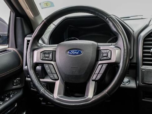 Used 2020 Ford Expedition Platinum image 32