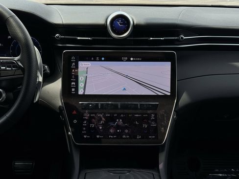 Used 2024 Maserati Grecale GT image 22