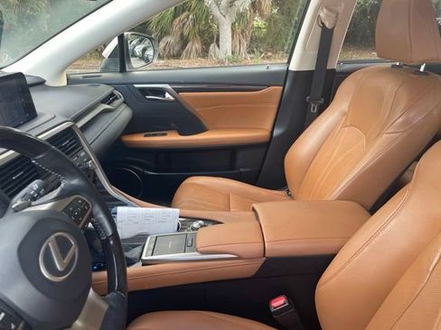 Used 2022 Lexus RX 350L Luxury w/ Accessory Package (Z1) FWD image 9