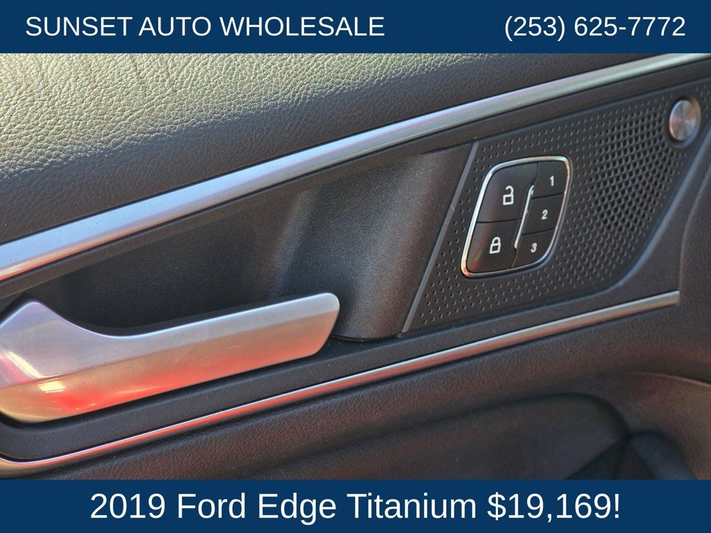 Used 2019 Ford Edge Titanium w/ Cold Weather Package AWD/4WD image 25