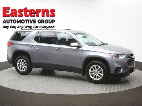Used 2021 Chevrolet Traverse LT AWD/4WD image 49