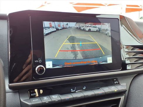 Certified 2025 Toyota Camry LE image 18