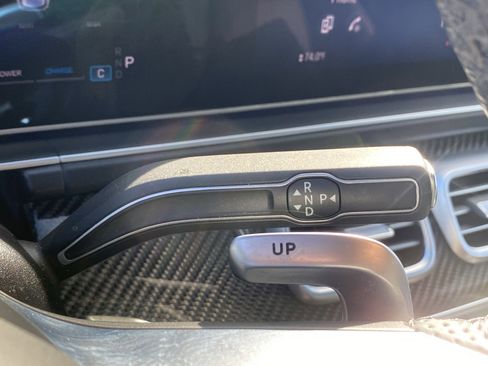 Used 2024 Mercedes-Benz GLS 63 AMG 4MATIC image 32