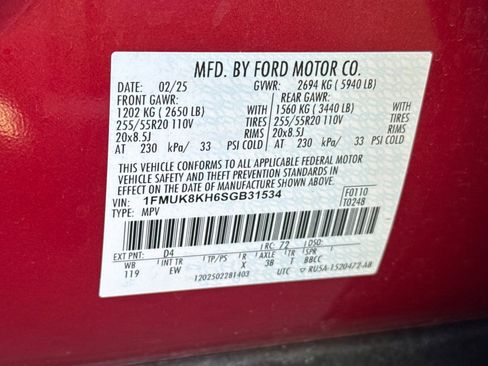 Used 2025 Ford Explorer ST-Line AWD/4WD image 29