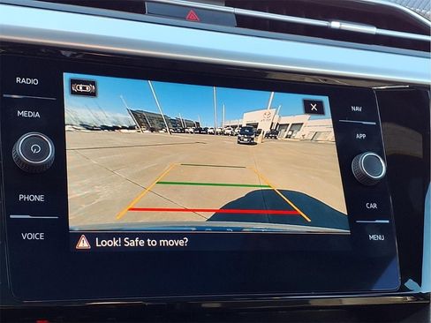 Used 2023 Volkswagen Arteon SEL Premium w/ Arteon MDO Package image 19