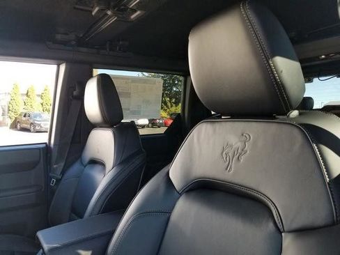 New 2025 Ford Bronco Badlands image 18