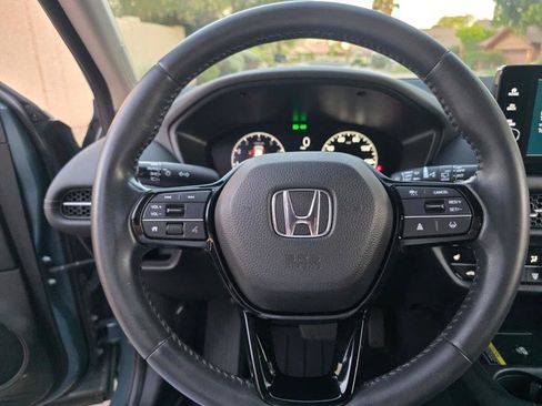 Used 2024 Honda HR-V EX-L image 16
