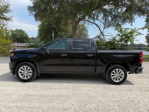 Used 2020 Chevrolet Silverado 1500 Custom w/ Custom Value Package RWD image 8