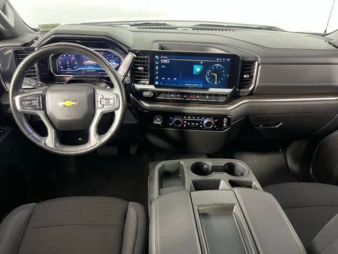 Used 2023 Chevrolet Silverado 1500 LT image 12