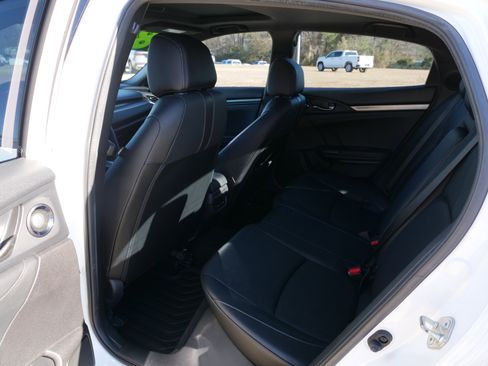 Used 2018 Honda Civic Sport Touring image 15