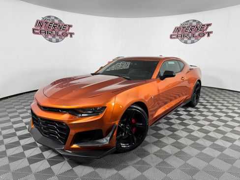 Used 2022 Chevrolet Camaro LT w/ RS Package RWD image 1