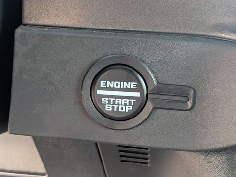 Used 2025 Ford Bronco Badlands AWD/4WD image 21