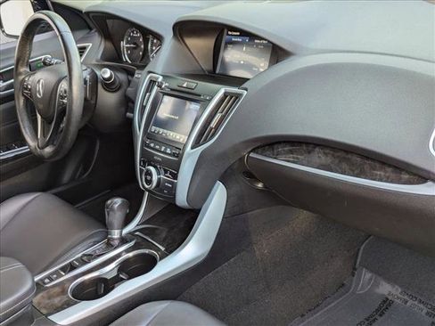 Used 2020 Acura TLX image 20