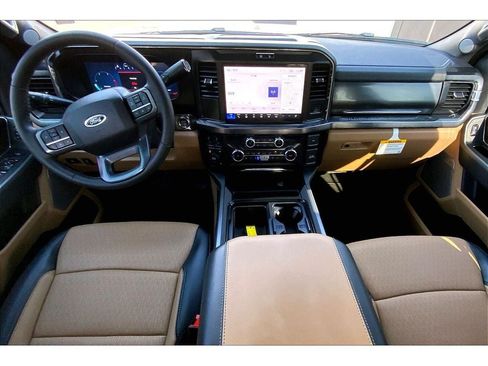 Used 2026 Ford F450 Lariat w/ FX4 Off-Road Package AWD/4WD image 17