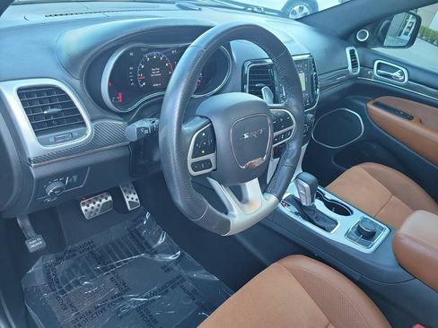 Used 2021 Jeep Grand Cherokee SRT AWD/4WD image 25