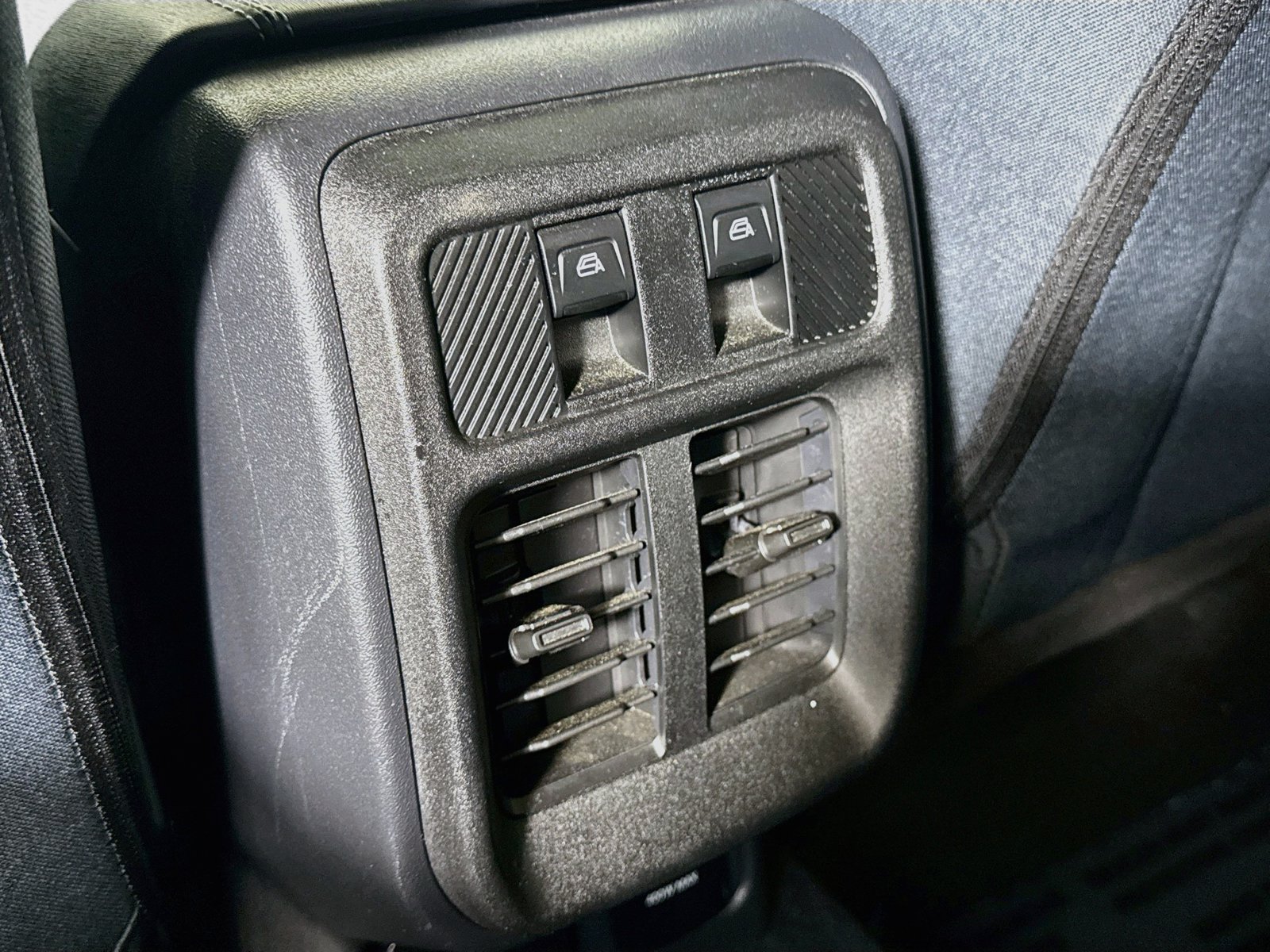 Used 2025 Ford Bronco Heritage Edition AWD/4WD image 24