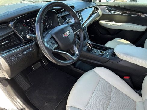 Used 2020 Cadillac XT6 Sport AWD/4WD image 10