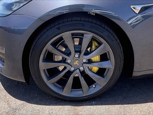 Used 2018 Tesla Model 3 Long Range AWD/4WD image 9