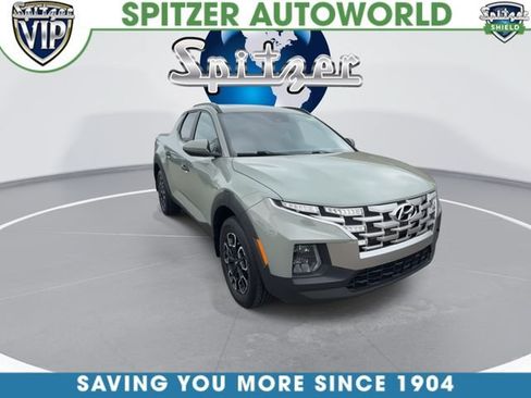 Used 2024 Hyundai Santa Cruz SEL w/ Activity Package AWD/4WD image 2