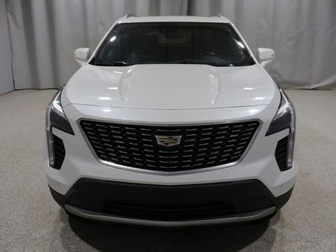 Used 2021 Cadillac XT4 Premium Luxury w/ Sun And Sound Package AWD/4WD image 7