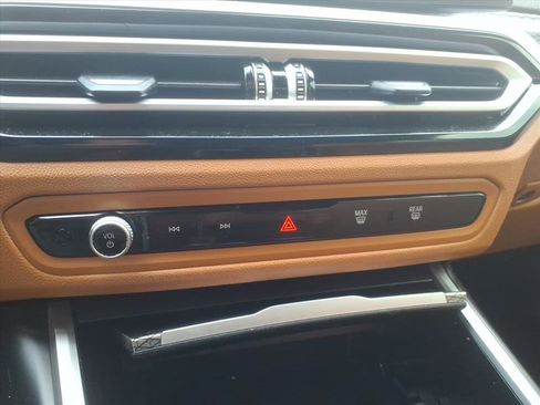 Used 2023 BMW M340i w/ Premium Package image 24