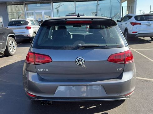 Used 2015 Volkswagen Golf 4-Door FWD image 5