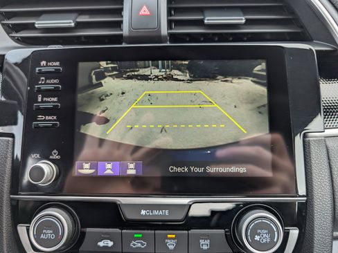 Used 2020 Honda Civic Sport image 23