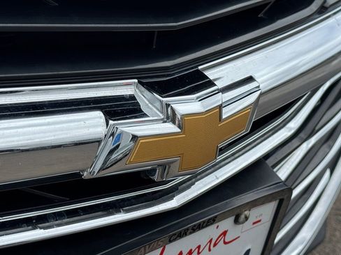 Used 2023 Chevrolet Malibu LT FWD image 15