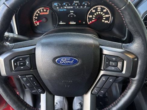 Used 2020 Ford F150 Lariat w/ Equipment Group 502A Luxury AWD/4WD image 13