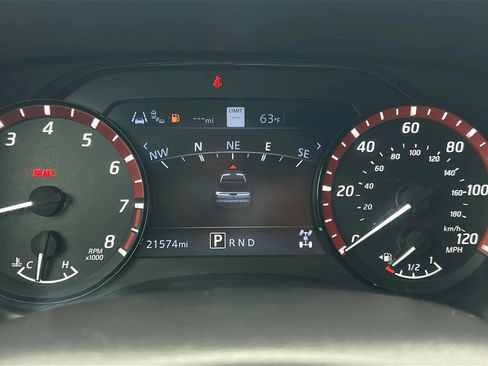 Used 2024 Nissan Frontier PRO-4X w/ Pro Convenience Package AWD/4WD image 23