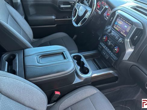 Used 2020 Chevrolet Silverado 1500 RST w/ True North Edition AWD/4WD image 17