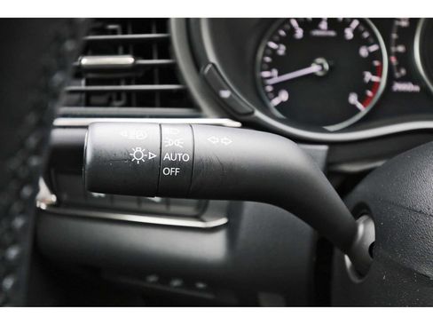 Certified 2025 MAZDA CX-30 AWD 2.5 S w/ Preferred Package image 17