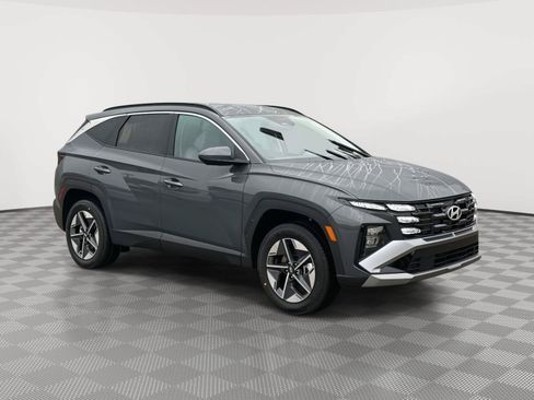 Used 2026 Hyundai Tucson SEL Plus AWD/4WD image 3