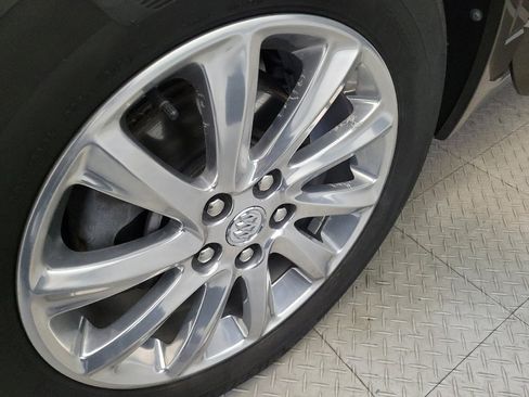 Used 2019 Buick Envision Essence image 31