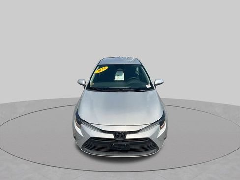 Used 2024 Toyota Corolla LE FWD image 33