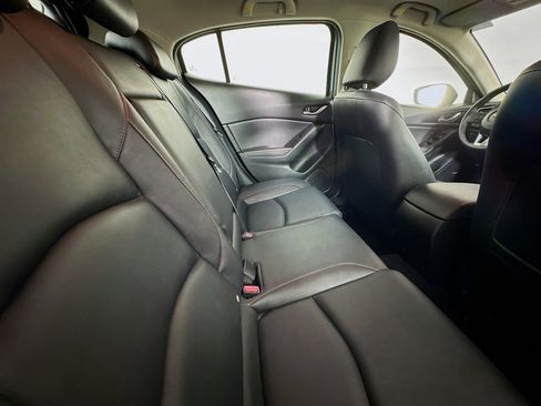 Used 2016 MAZDA MAZDA3 i Grand Touring image 26