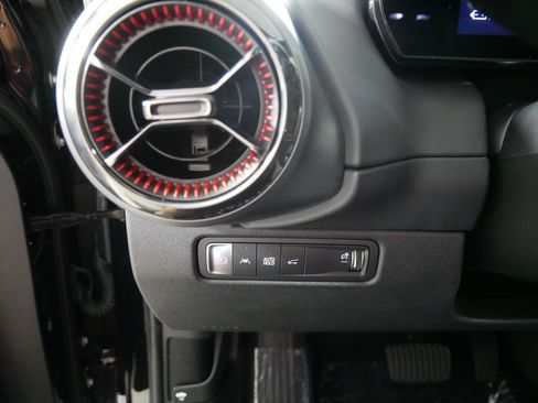 Used 2025 Chevrolet Equinox EV RS AWD/4WD image 26