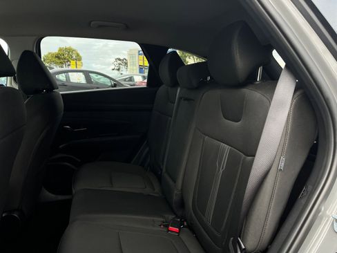 Used 2025 Hyundai Tucson SEL FWD image 28