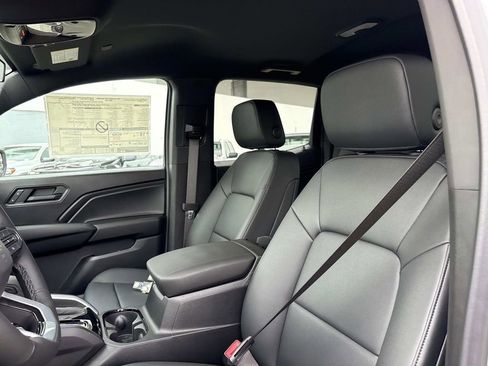 New 2025 Chevrolet Colorado Trail Boss w/ Off-Road Front Bumper Package image 16