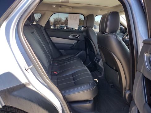 Used 2018 Land Rover Range Rover Velar S image 10