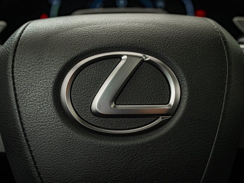 Certified 2024 Lexus RX 450h AWD w/ Convenience Package image 28