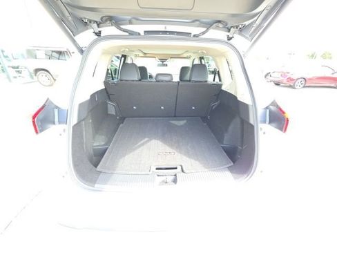 Used 2026 Nissan Rogue SV FWD image 27