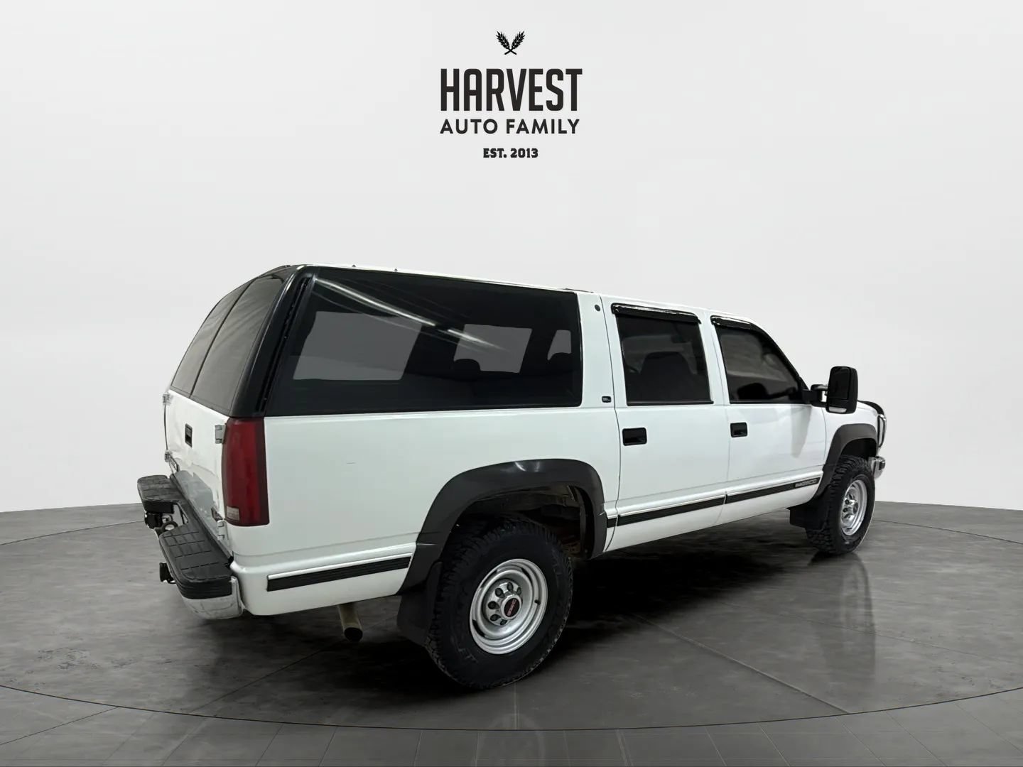 Used 1999 GMC Suburban 2500 AWD/4WD image 7