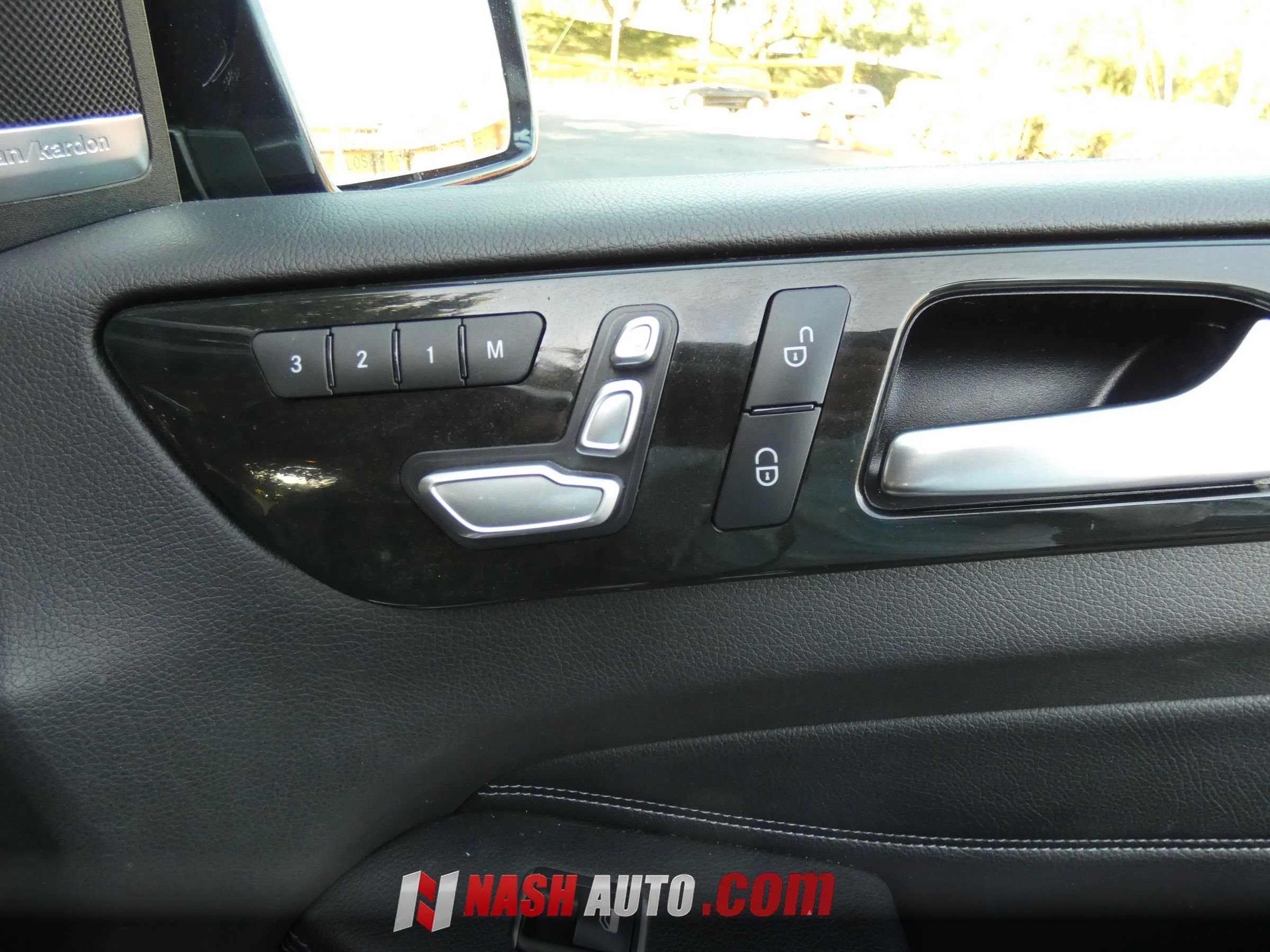 Used 2019 Mercedes-Benz GLS 450 4MATIC w/ Premium 1 Package image 38