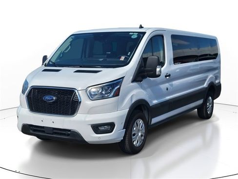 Used 2023 Ford Transit 350 XLT image 2