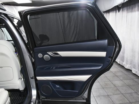 Used 2025 Genesis GV80 3.5T Prestige image 17