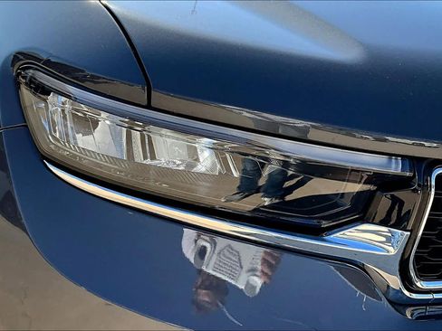 Certified 2023 Jeep Grand Cherokee L Limited w/ Luxury Tech Group II image 24